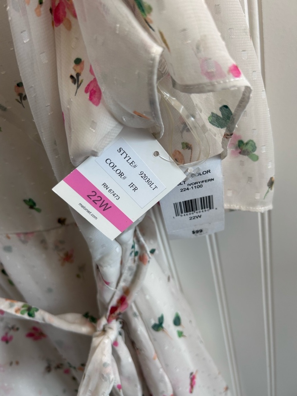 🌸NWT Melonie T Romanic Floral Cold-Shoulder Feminine Maxi Dress in White 22W - Picture 5 of 6
